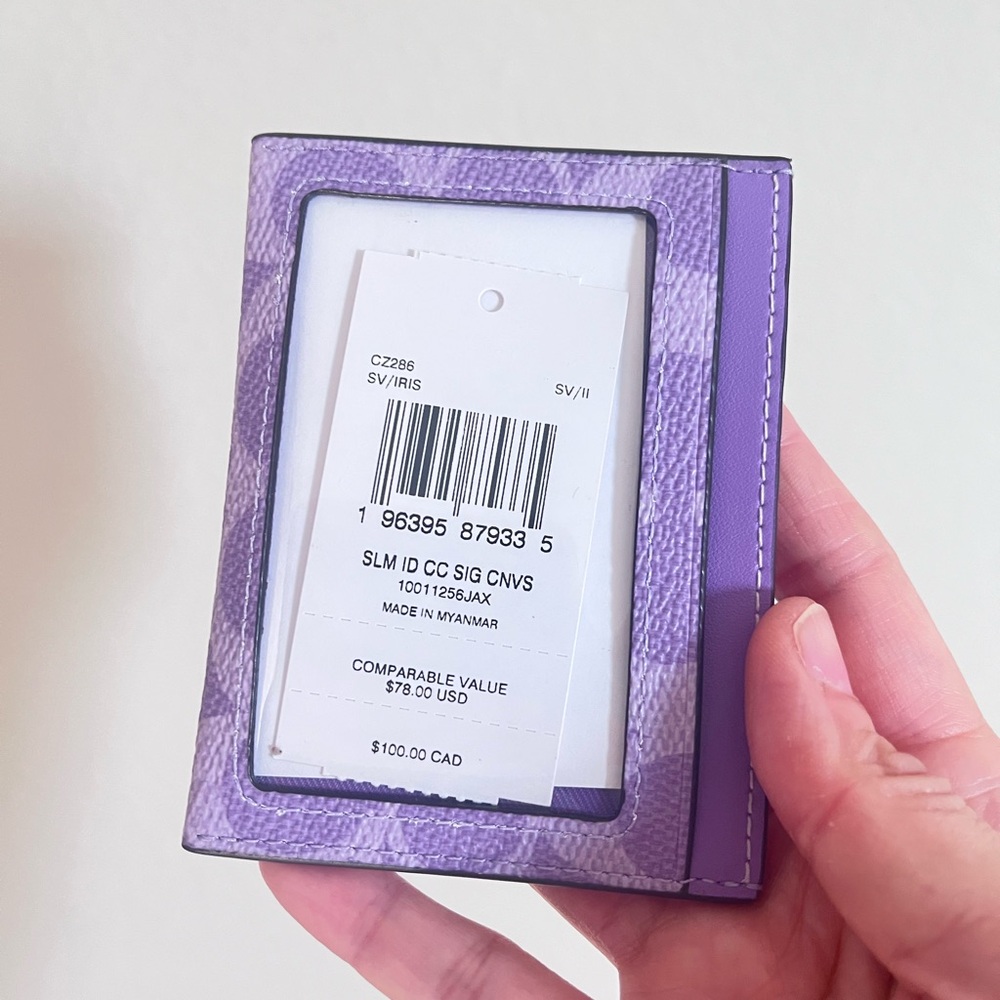 Coach Slim Id Card Case In Signature Canvas🎀 - Picture 2 of 2